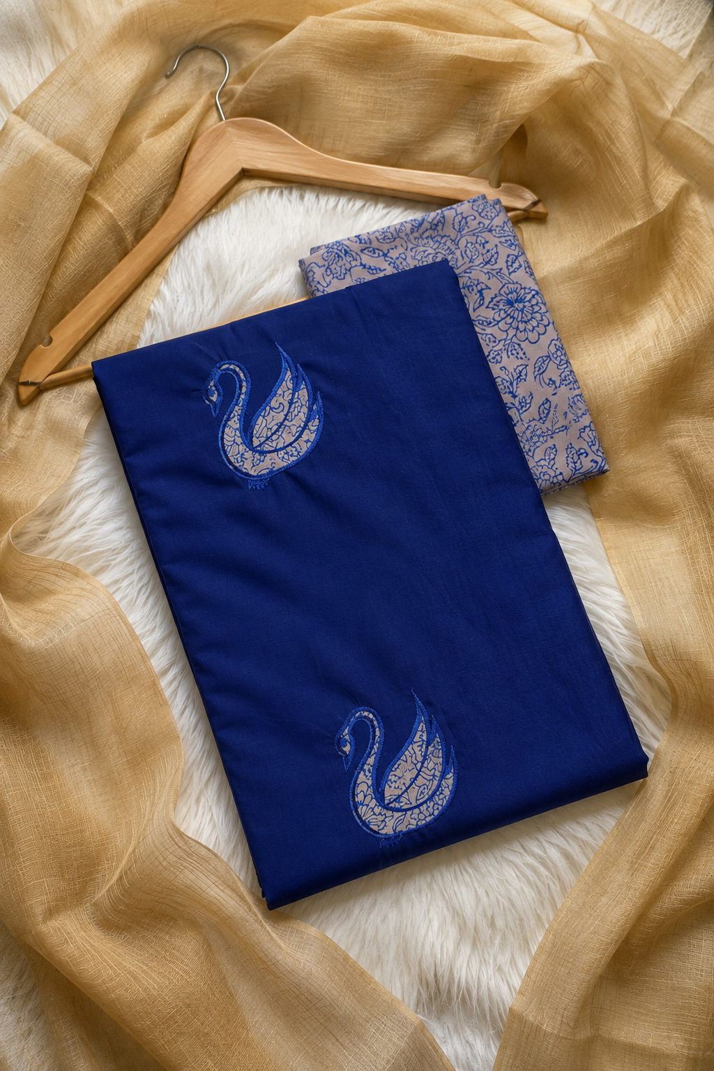 The Minimalist Motif Saree